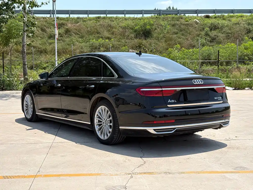 Audi A8 2019