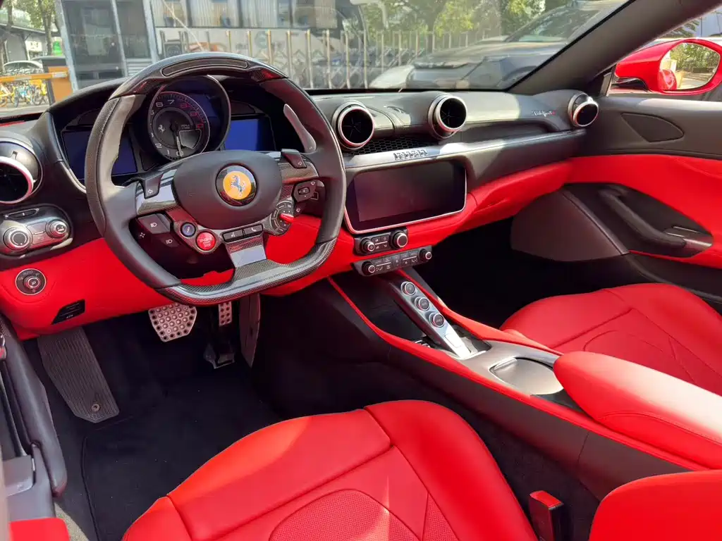 Ferrari Portofino 2019 — фото 5