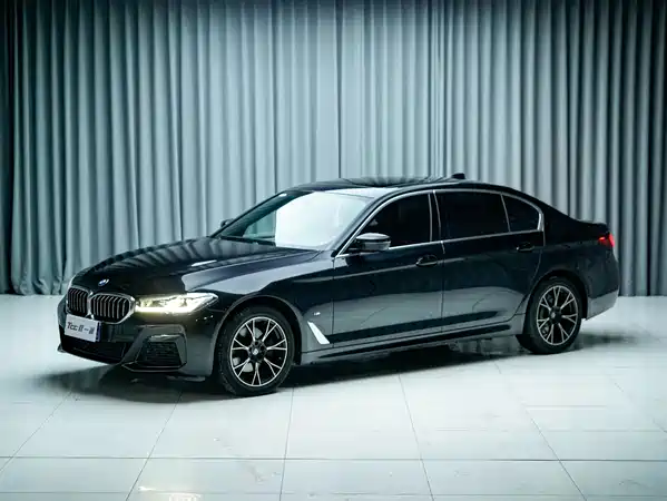 BMW 5 Series 2024