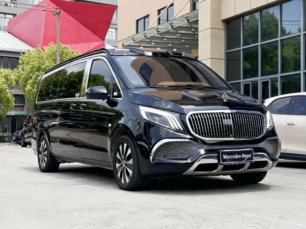 Mercedes-Benz Vito 2023 — фото 3