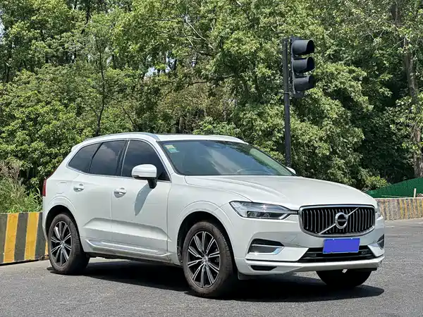 Volvo XC60 2019