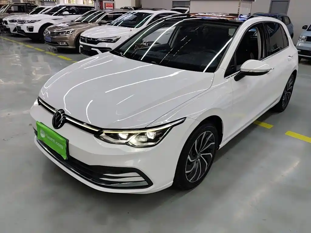 Volkswagen Golf 2022