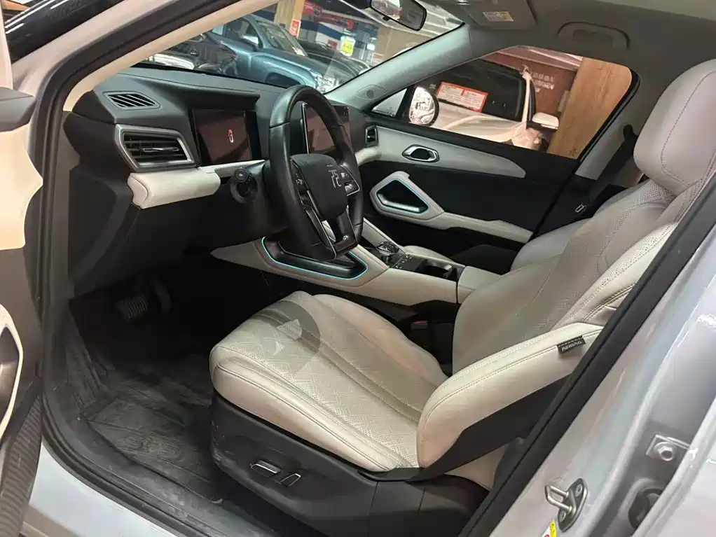 BYD Yuan UP 2024