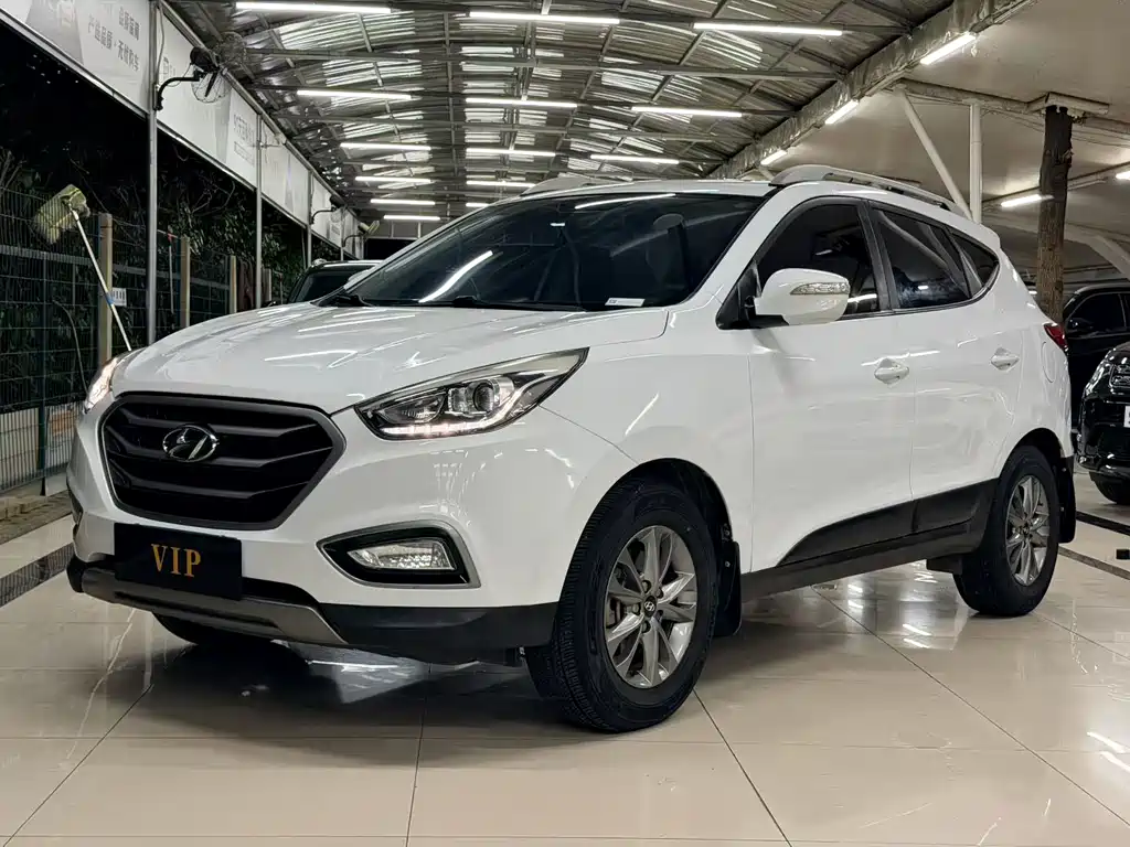 Hyundai ix35 2014 — фото 10
