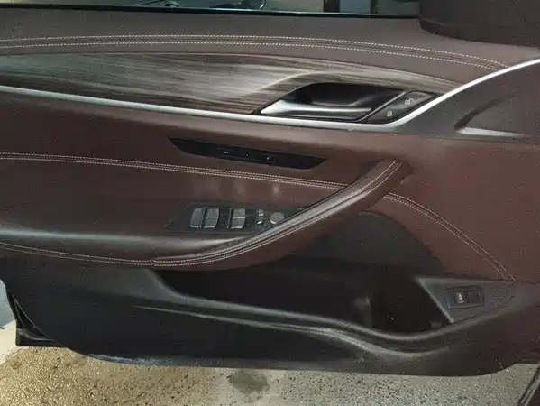 BMW 5 Series 2020