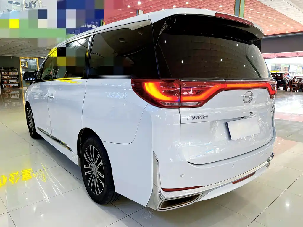 GAC Motor Trumpchi M8 2022 — фото 13