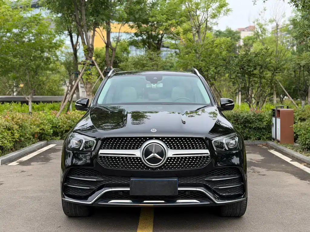 Mercedes-Benz GLE 2020 — фото 2