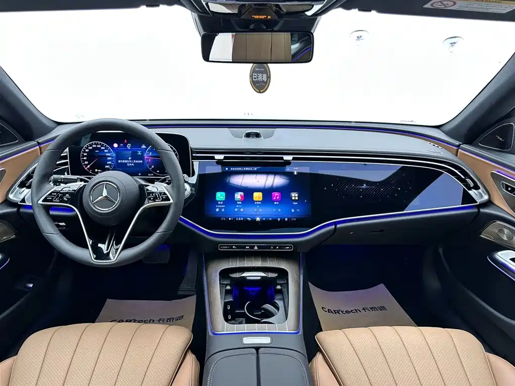 Mercedes-Benz E-Class 2025 — фото 10