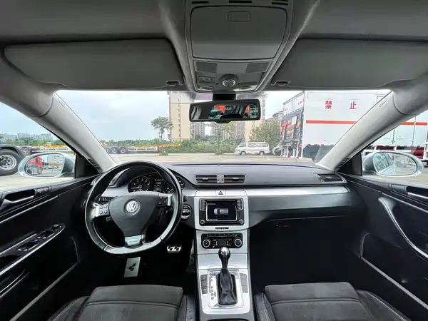 Volkswagen Passat 2011