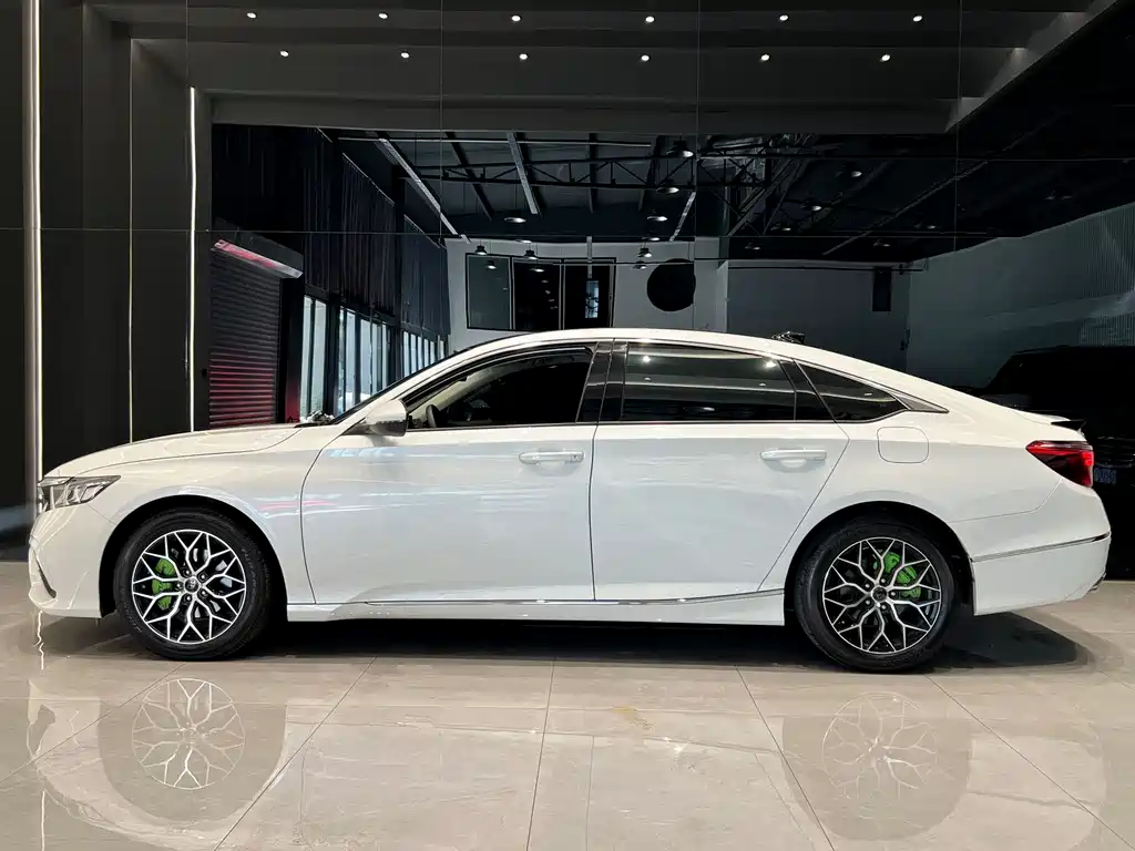 Honda Inspire 2021