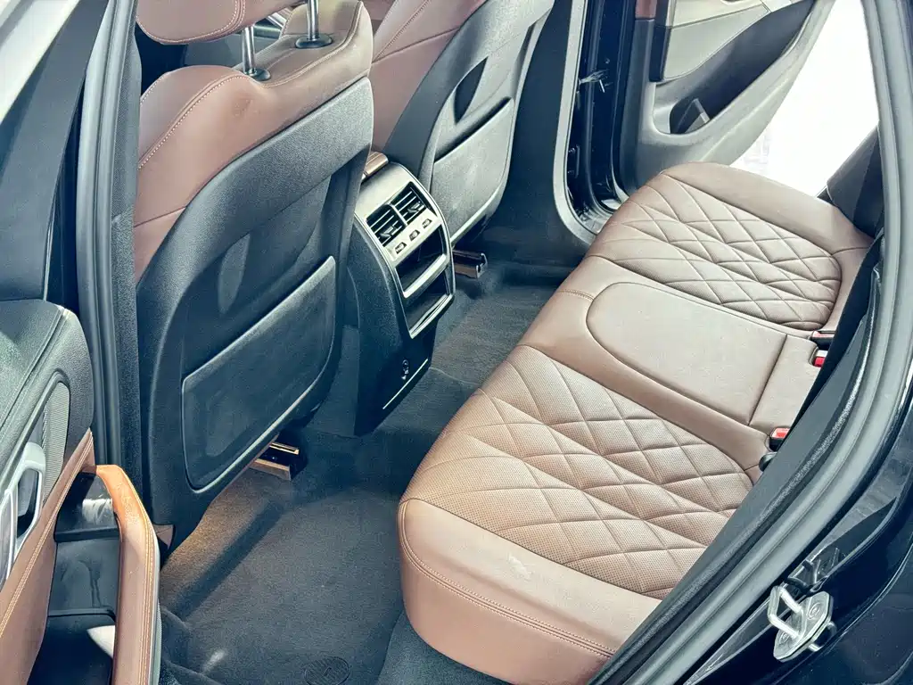 BMW X6 2023 — фото 10