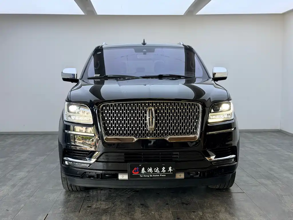 Lincoln Navigator 2018 — фото 3