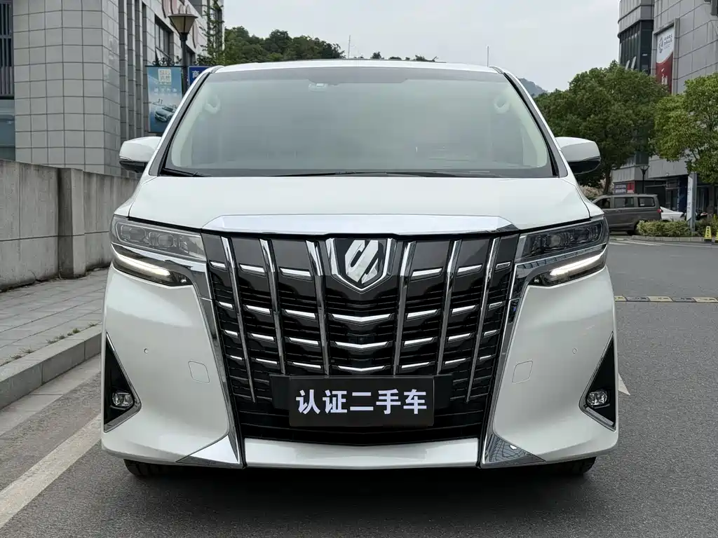 Toyota Alphard 2019 — фото 2