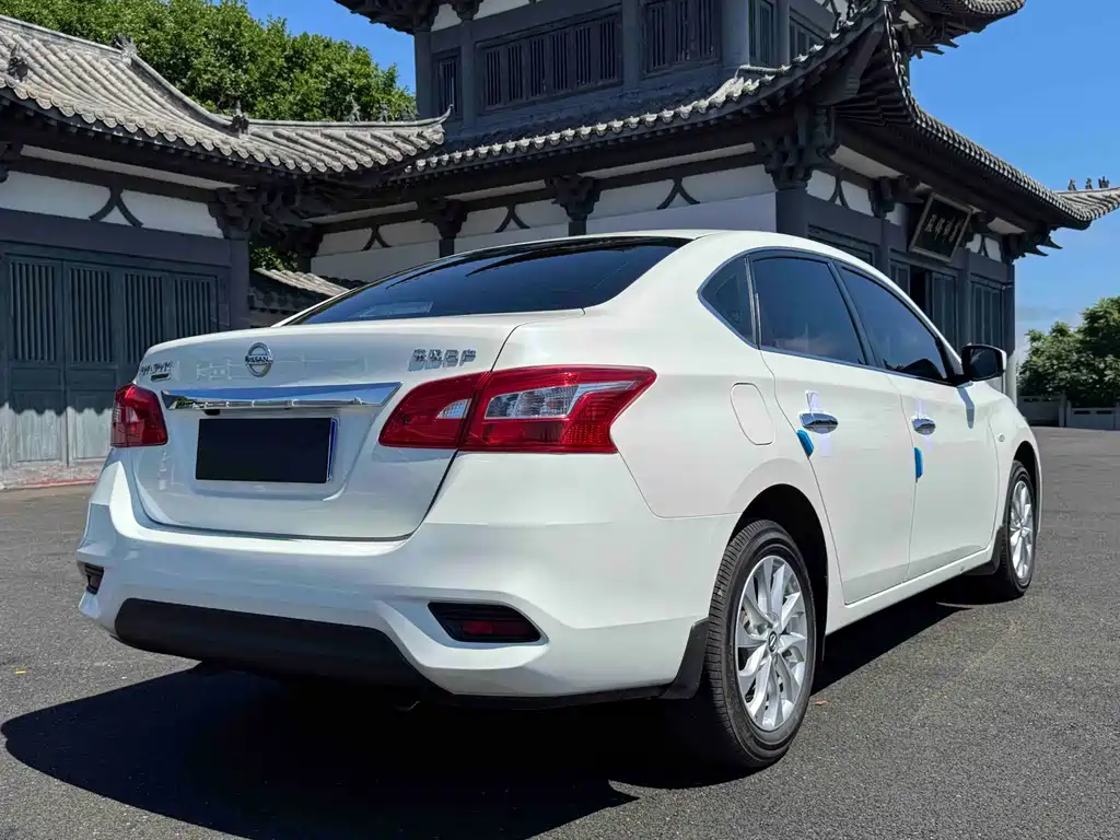 Nissan Sylphy 2021 — фото 6