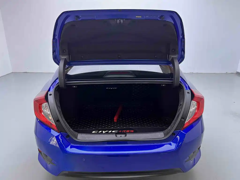 Honda Civic 2022 — фото 17
