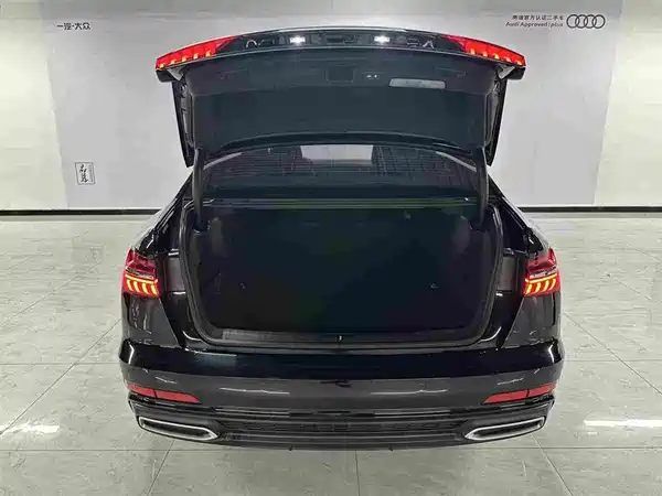 Audi A6L 2021