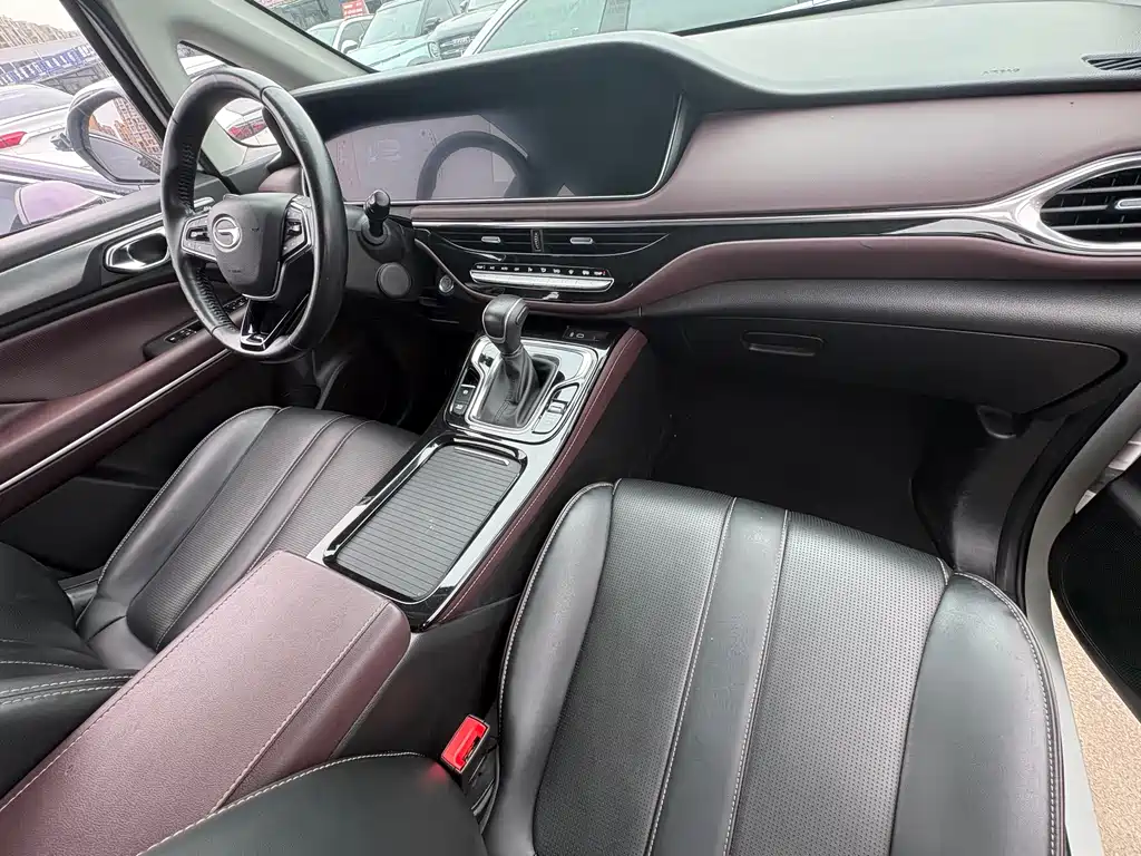 GAC Motor Trumpchi M6 2023 — фото 14