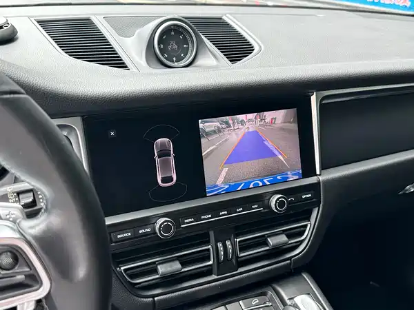 Porsche Macan 2018