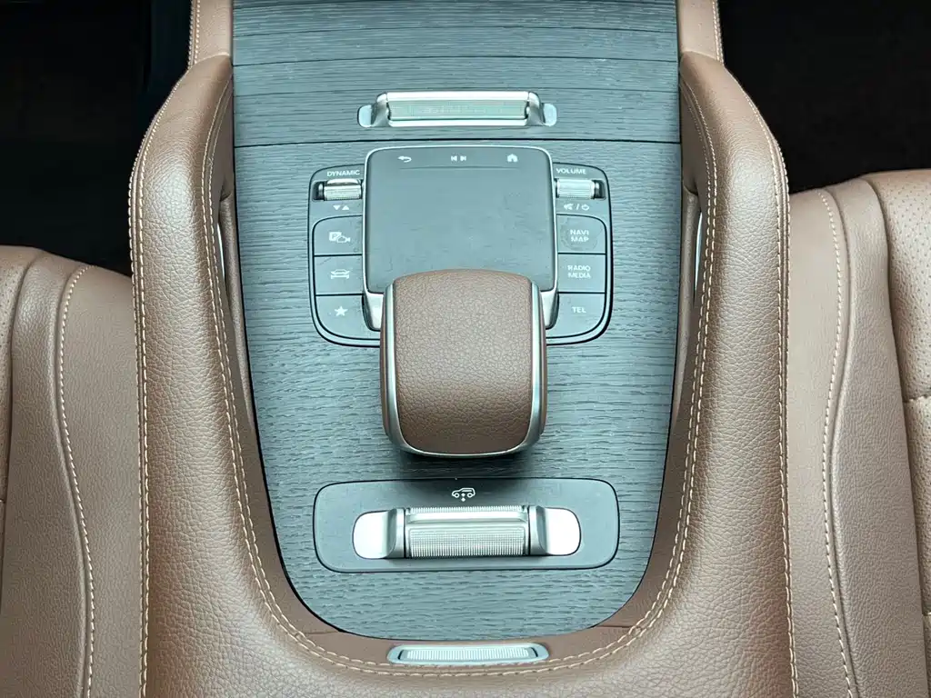 Mercedes-Benz GLE 2024 — фото 16
