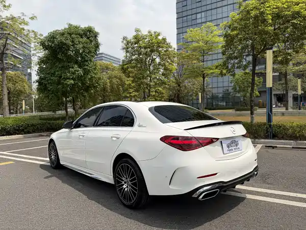 Mercedes-Benz C-Class 2023