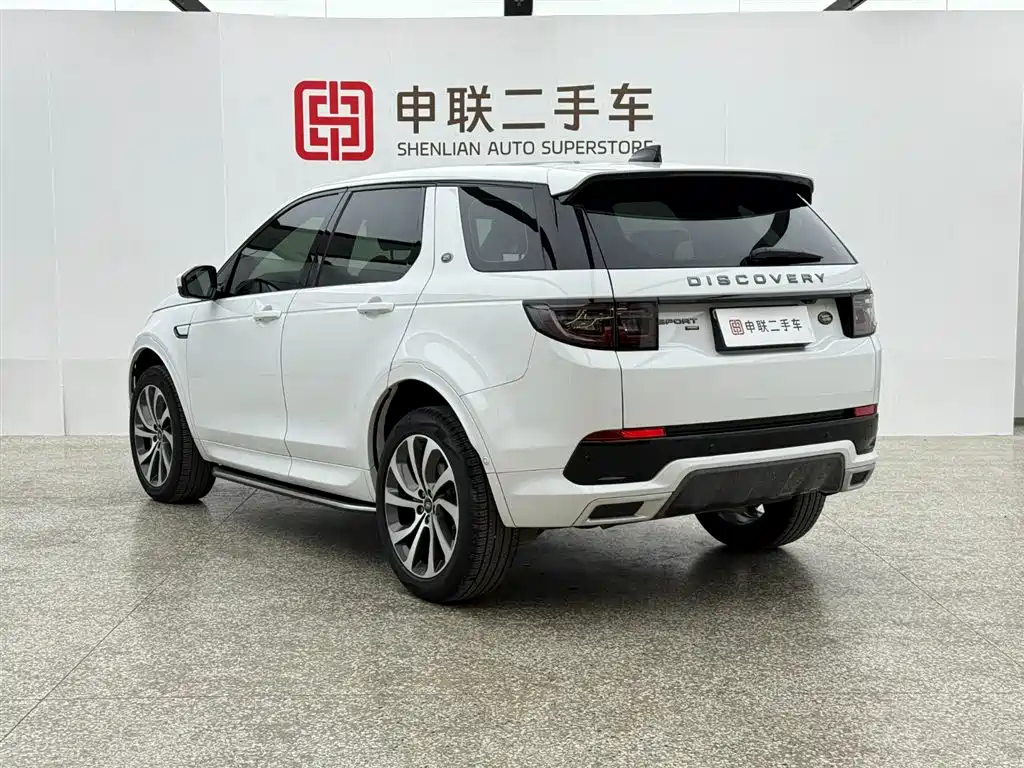 Land Rover Discovery Sport 2023 — фото 3