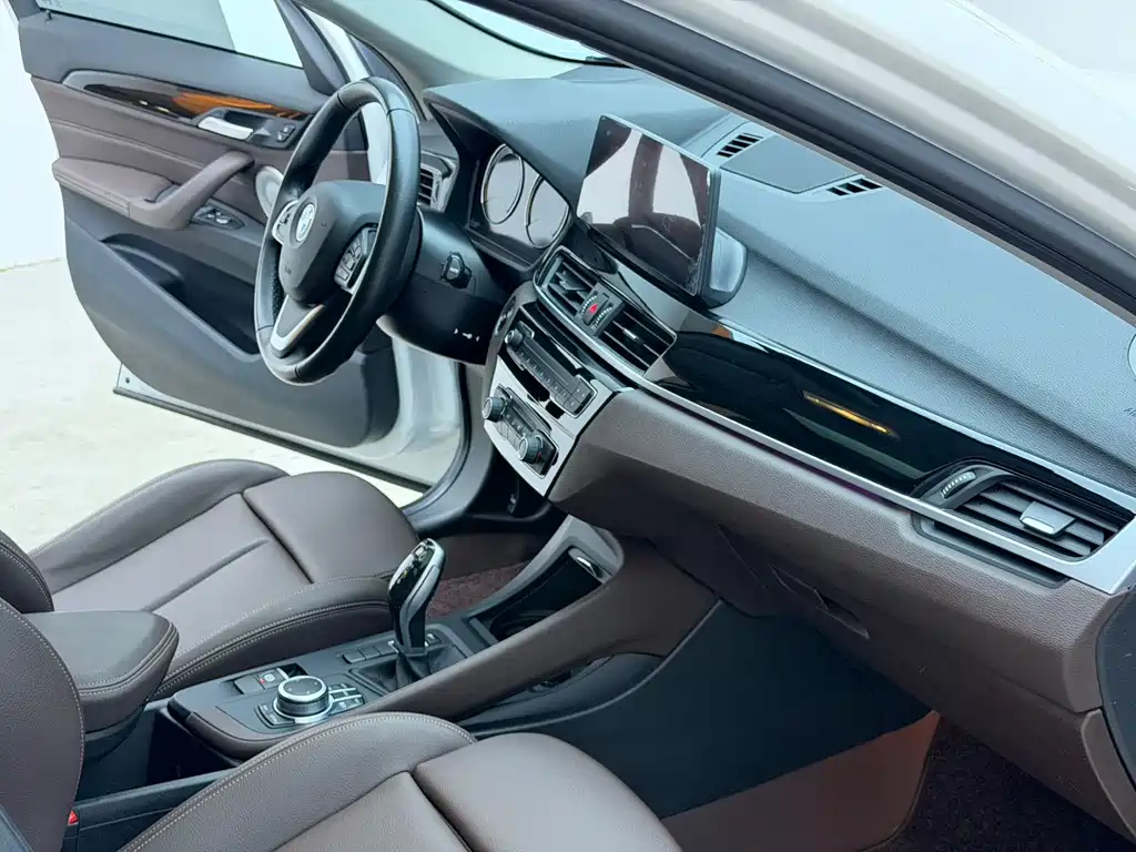 BMW X1 2023 — фото 16