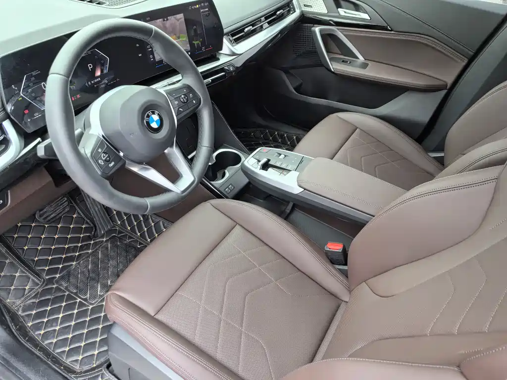 BMW X1 2024 — фото 6