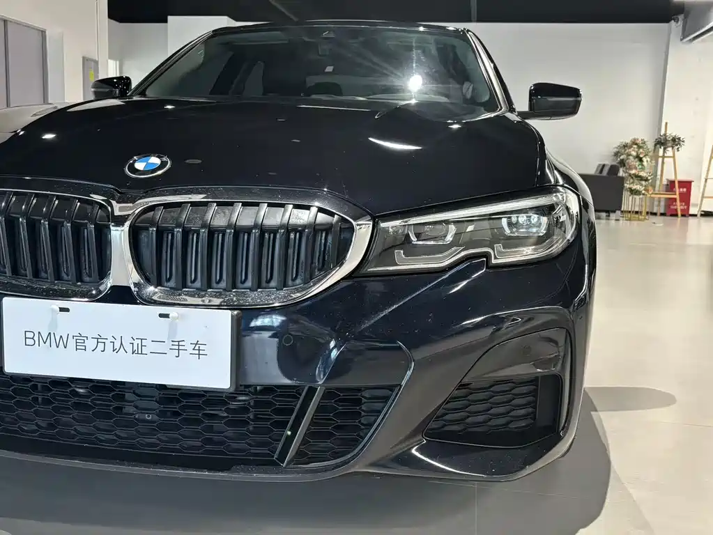 BMW 3 Series 2020