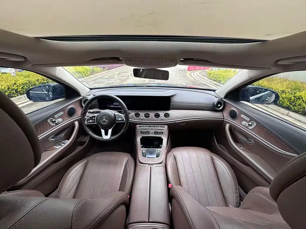 Mercedes-Benz E-Class 2020 — фото 5
