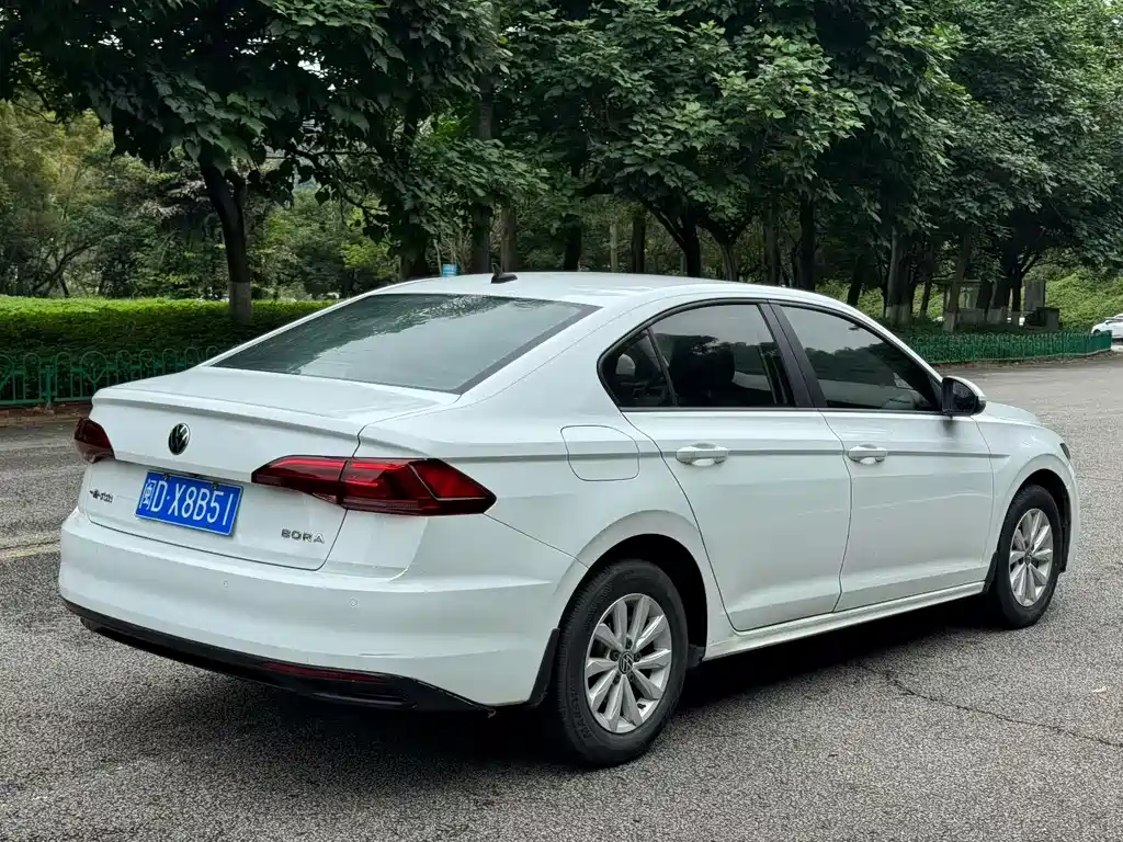 Volkswagen Bora 2021