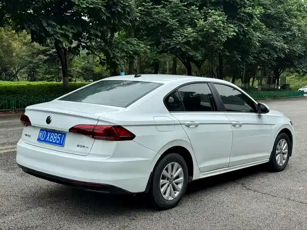 Volkswagen Bora 2021