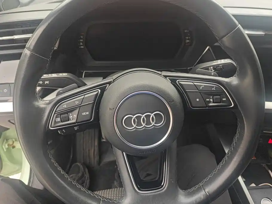 Audi A3 2022 — фото 15