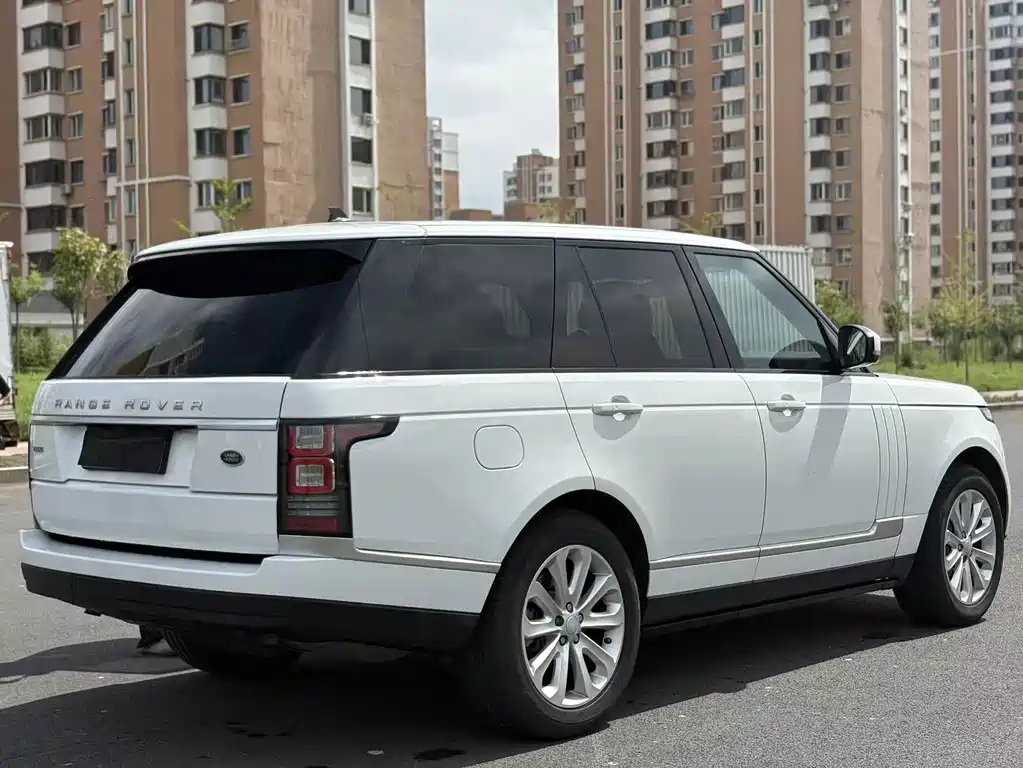 Land Rover Range Rover 2016 — фото 8