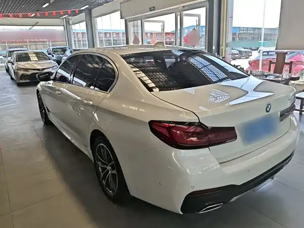 BMW 5 Series 2022