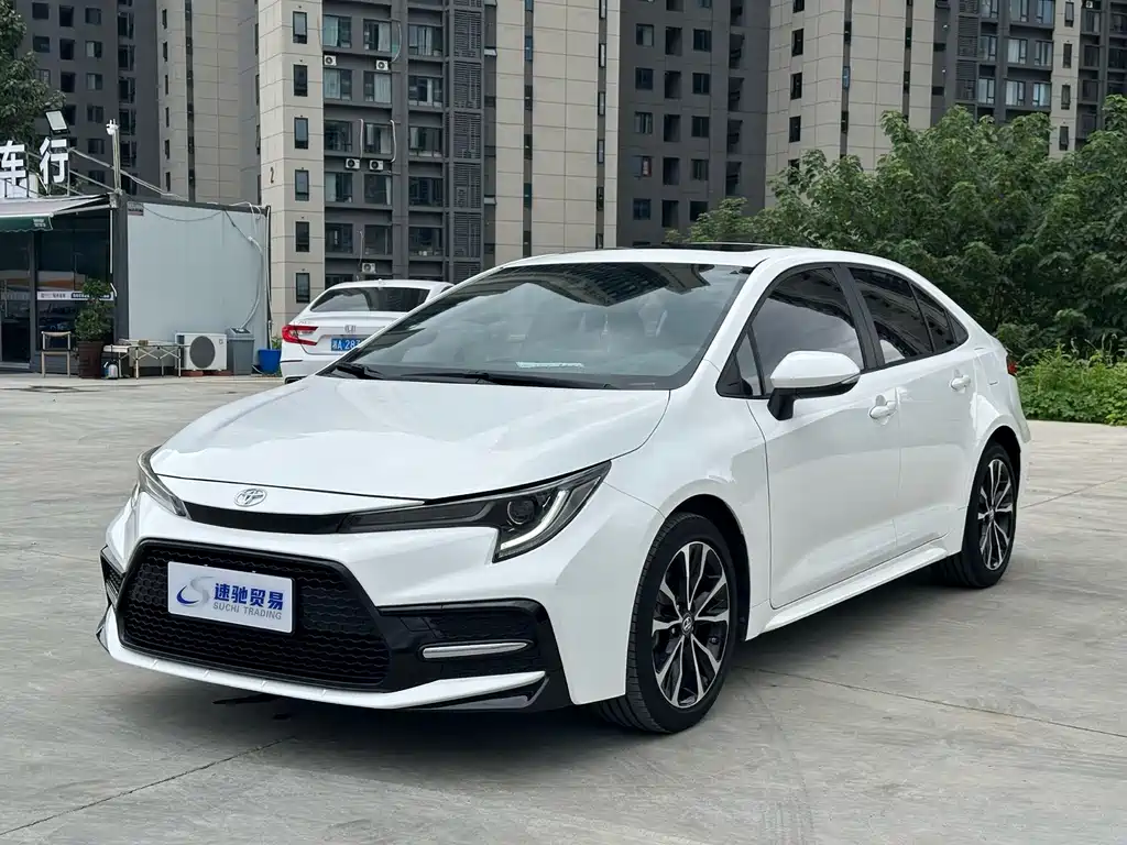 Toyota Levin 2022 — фото 1