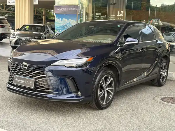 Lexus RX 2025