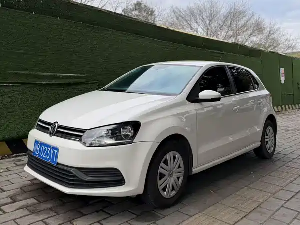 Volkswagen Polo 2016