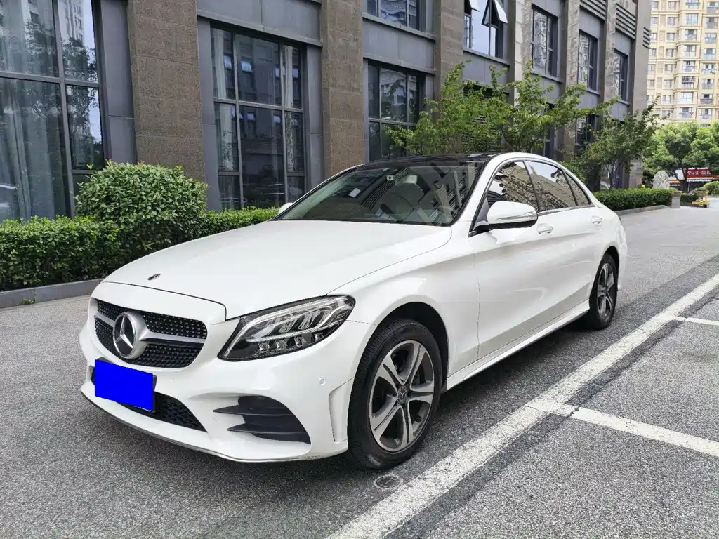 Mercedes-Benz C-Class 2019 — фото 1