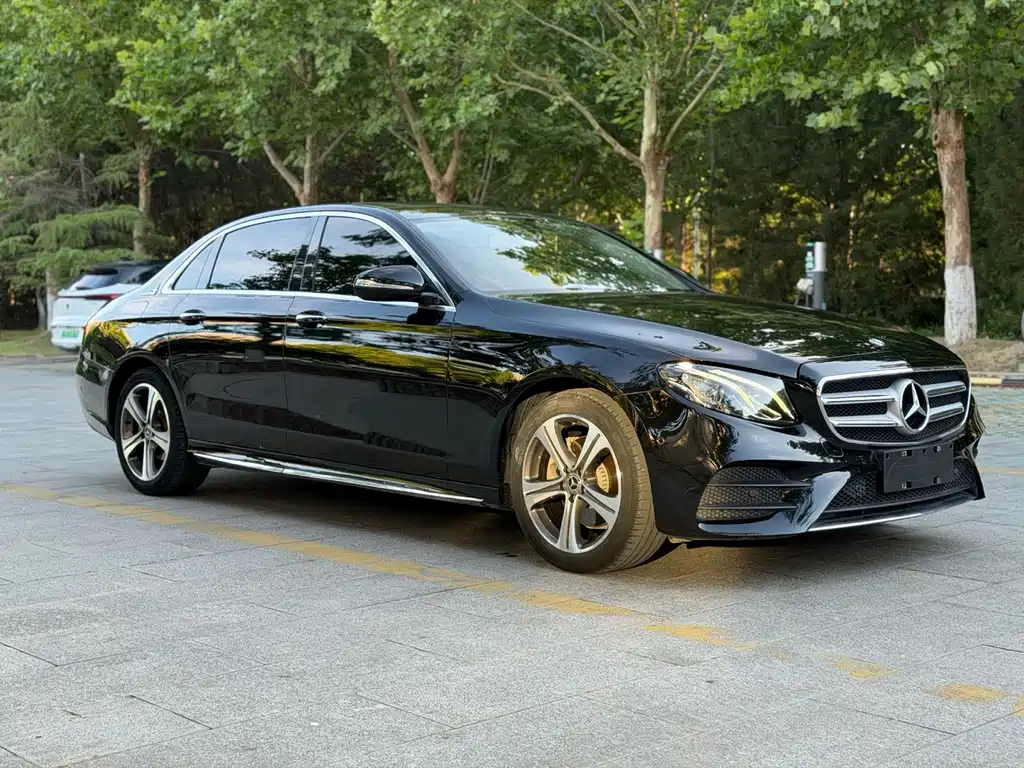 Mercedes-Benz E-Class 2018