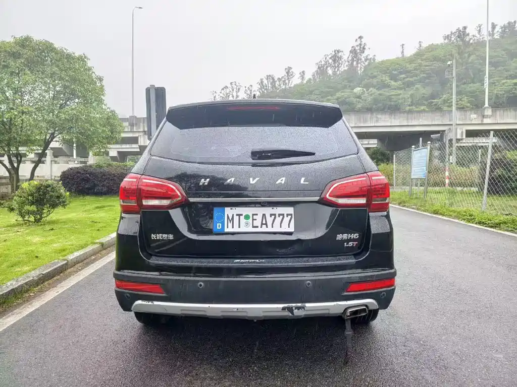 Haval H6 2015 — фото 8