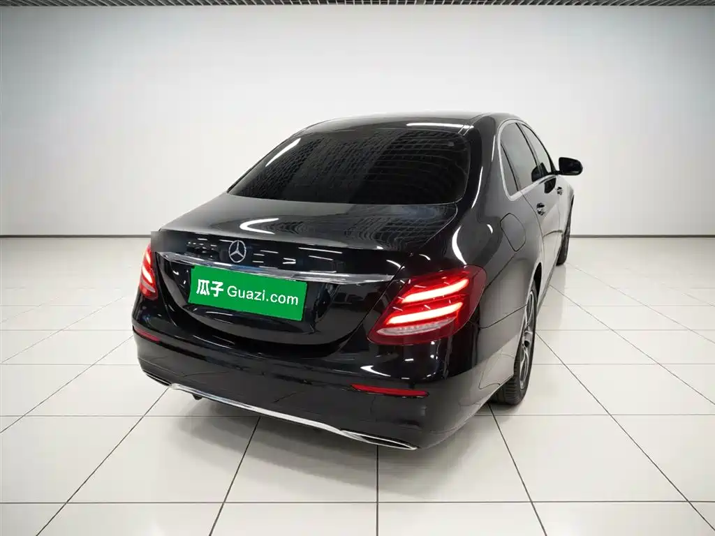 Mercedes-Benz E-Class 2019 — фото 4
