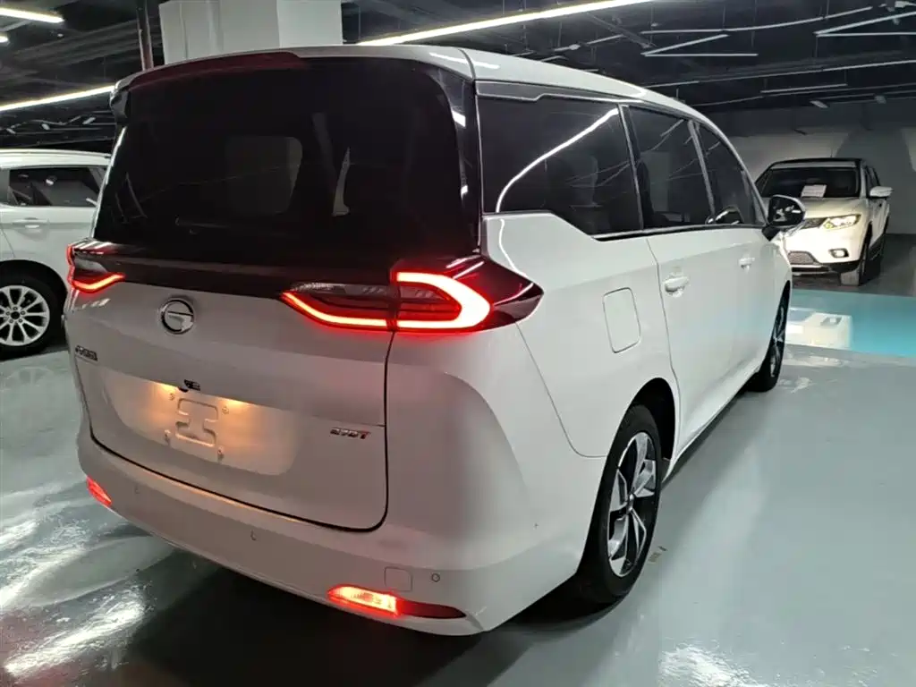 GAC Motor Trumpchi M6 2023 — фото 8