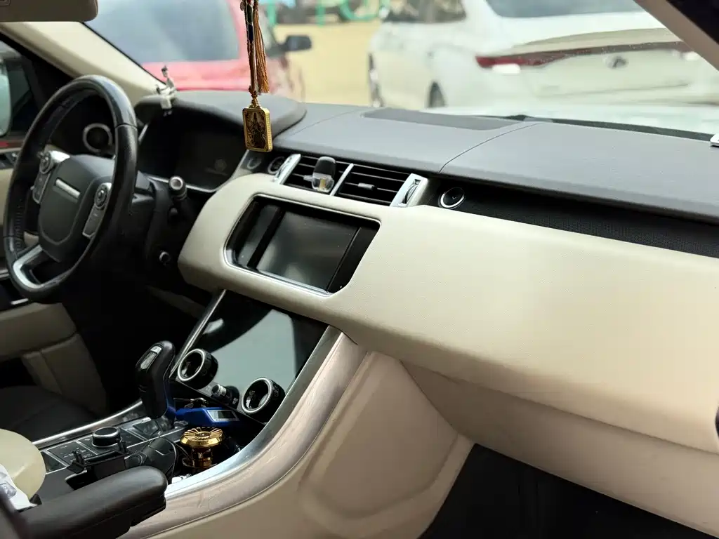 Land Rover Range Rover Sport 2015 — фото 10