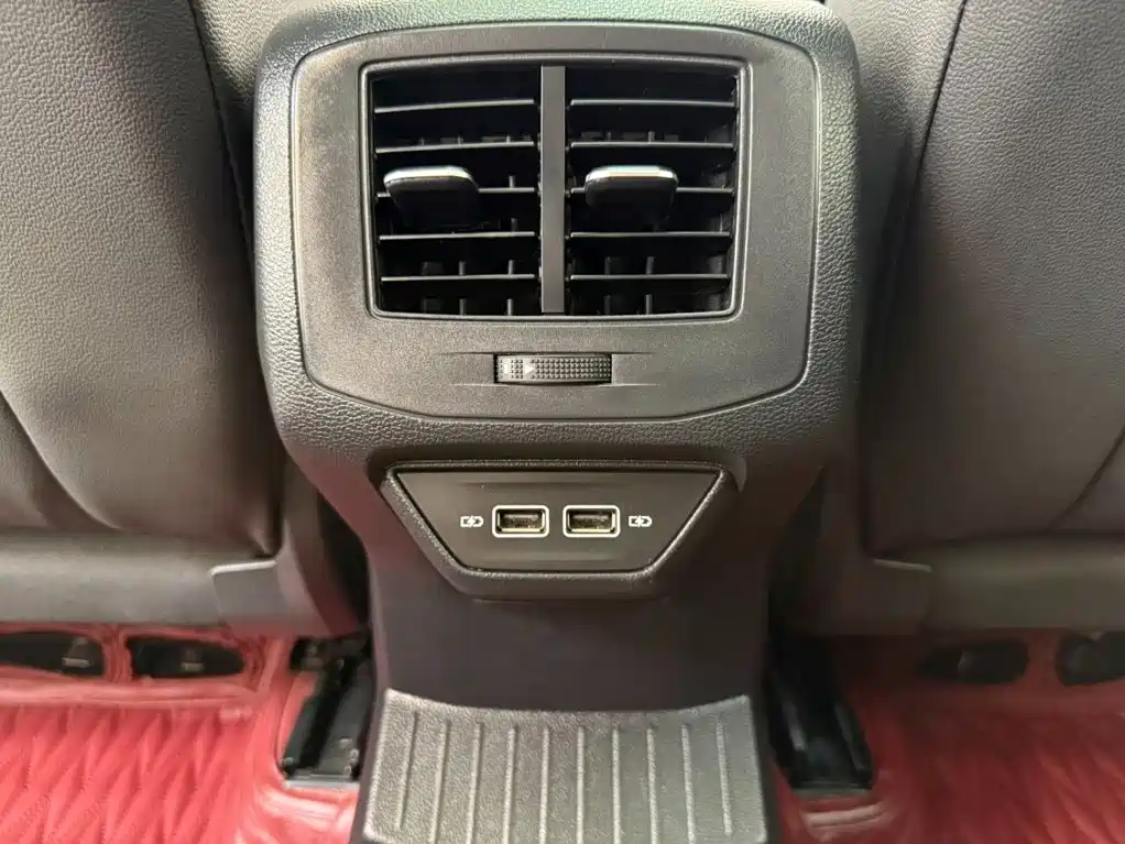 Volkswagen T-Roc 2022 — фото 19