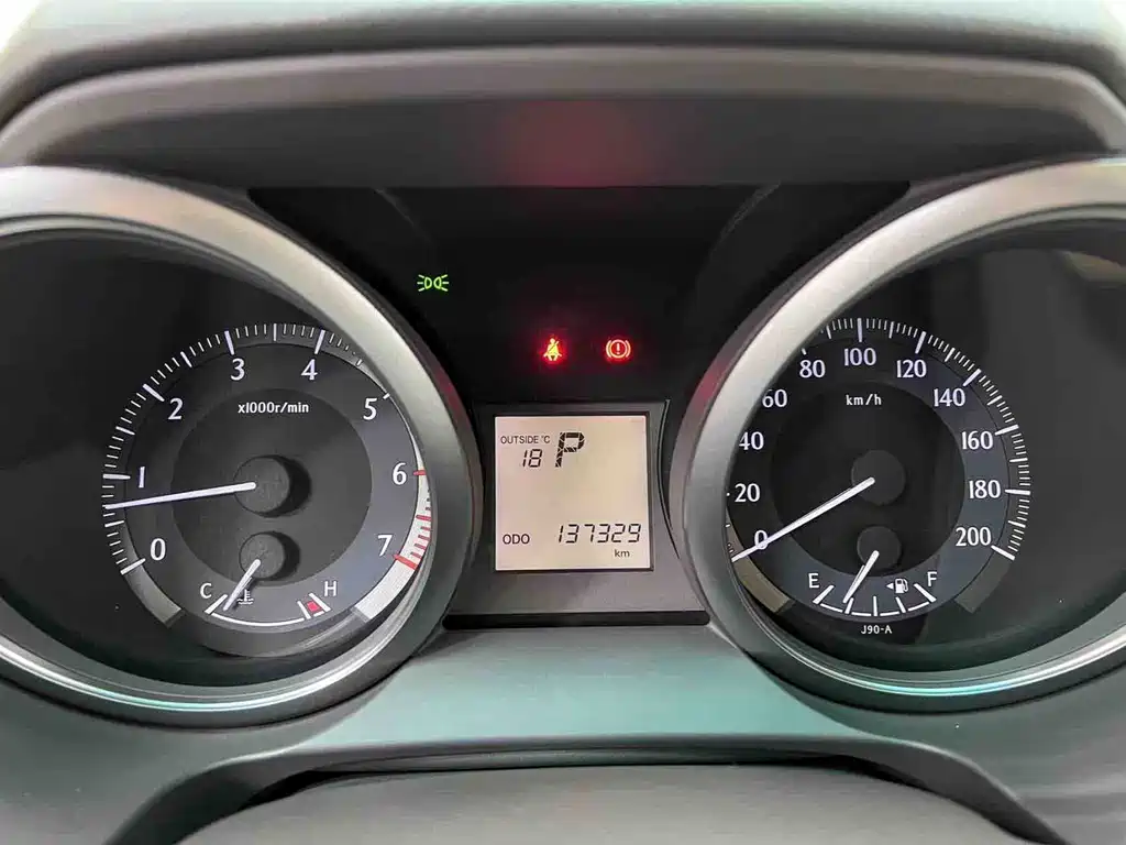 Toyota Prado 2017 — фото 19