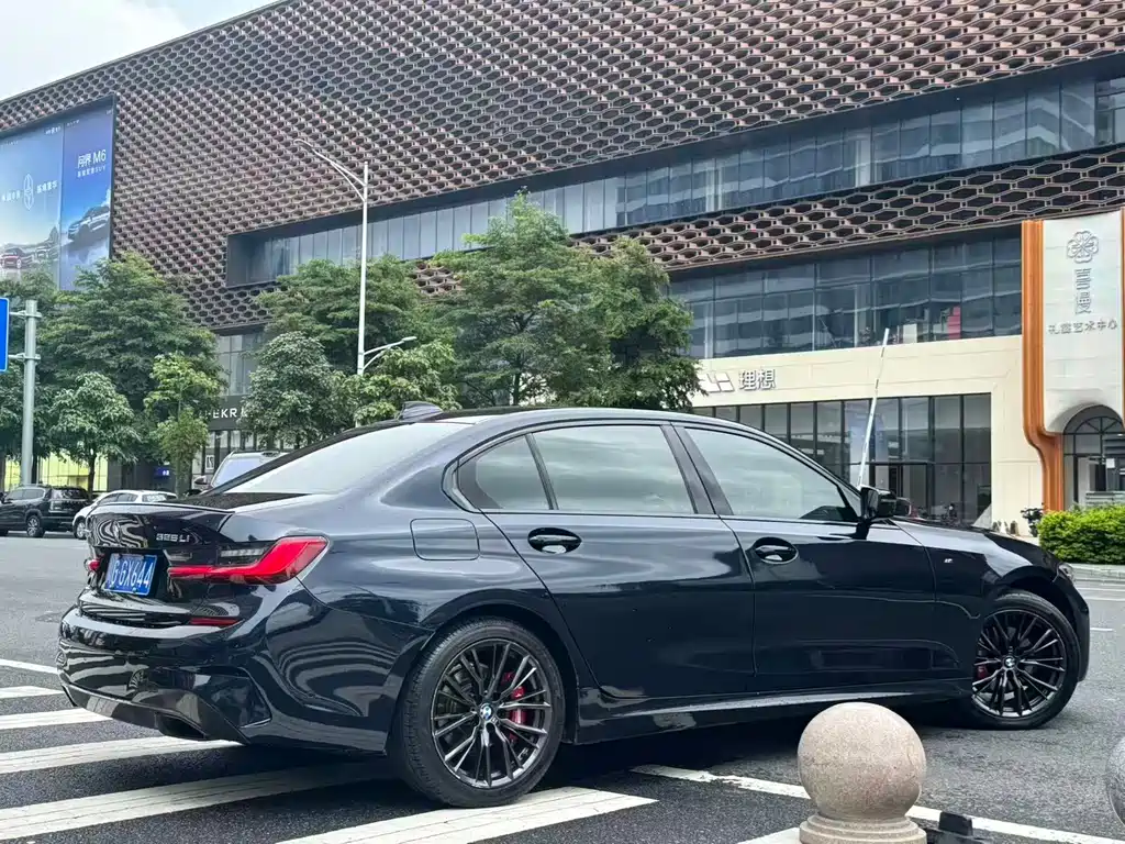 BMW 3 Series 2020