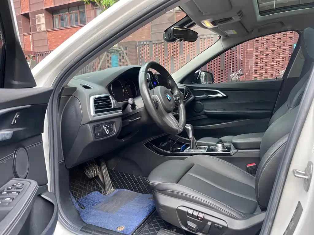 BMW 1 Series 2019