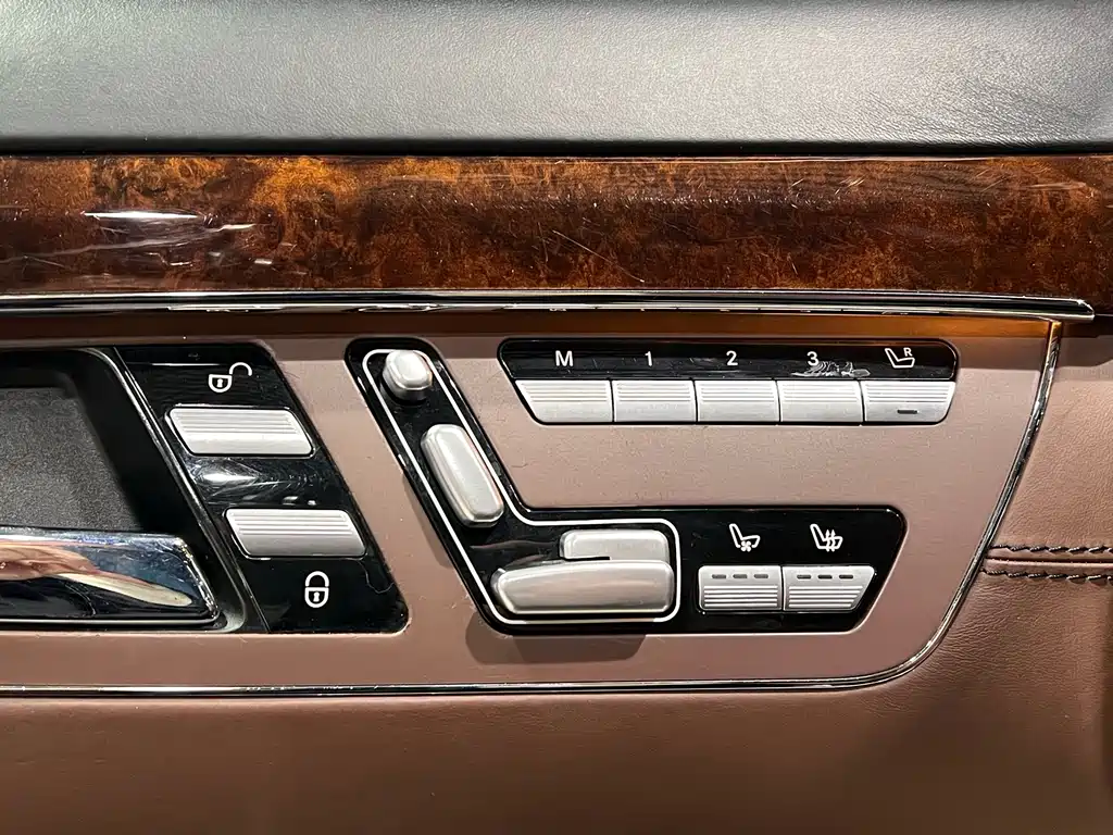 Mercedes-Benz S-Class 2011 — фото 17