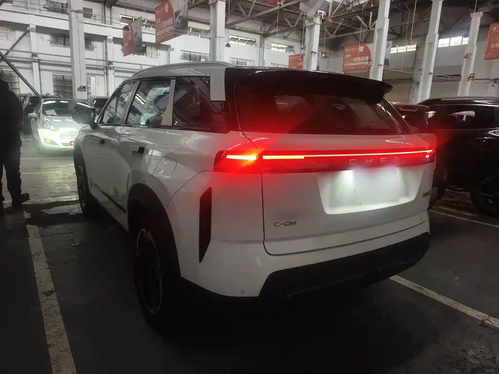 Chery Tiggo 7 C-DM 2025 — фото 23