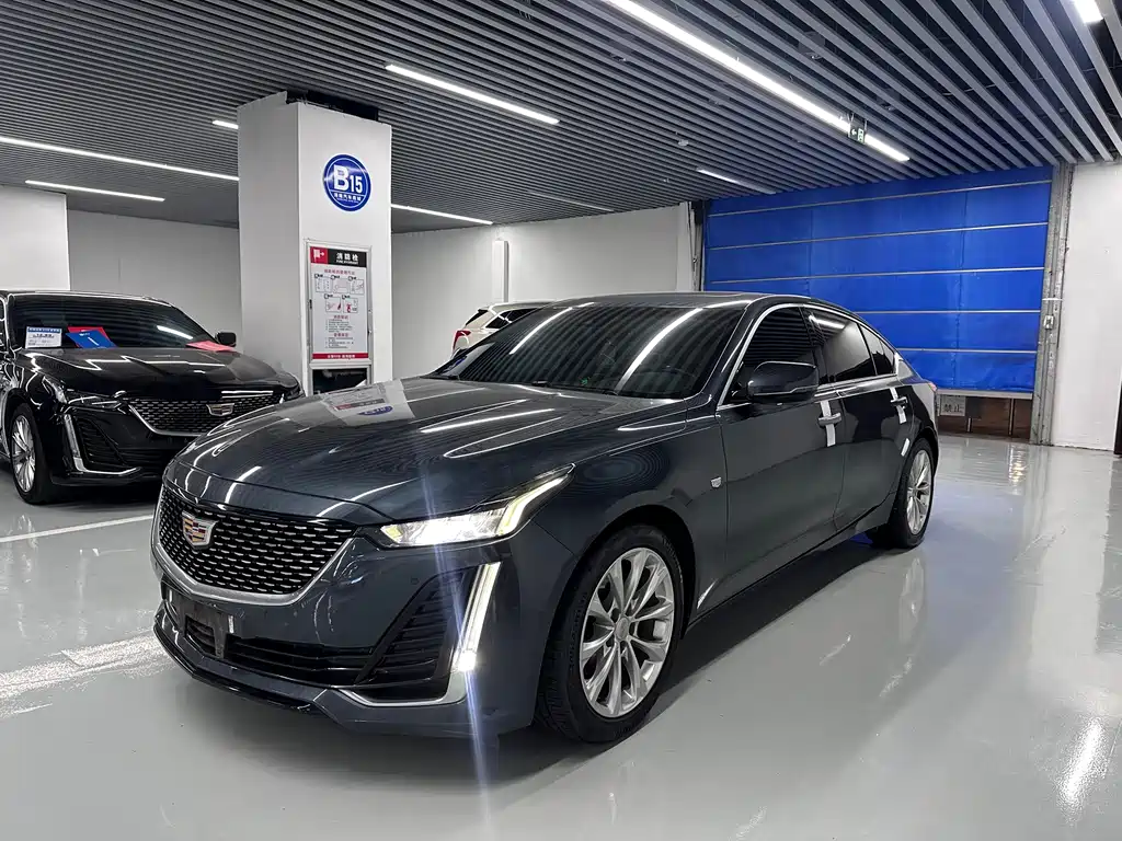 Cadillac CT5 2020 — фото 1